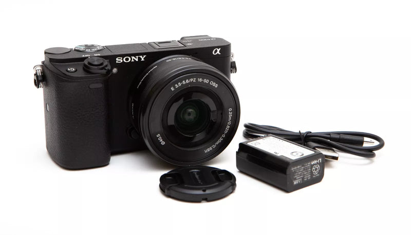 Câmera Sony A6300 + 16-50mm seminova